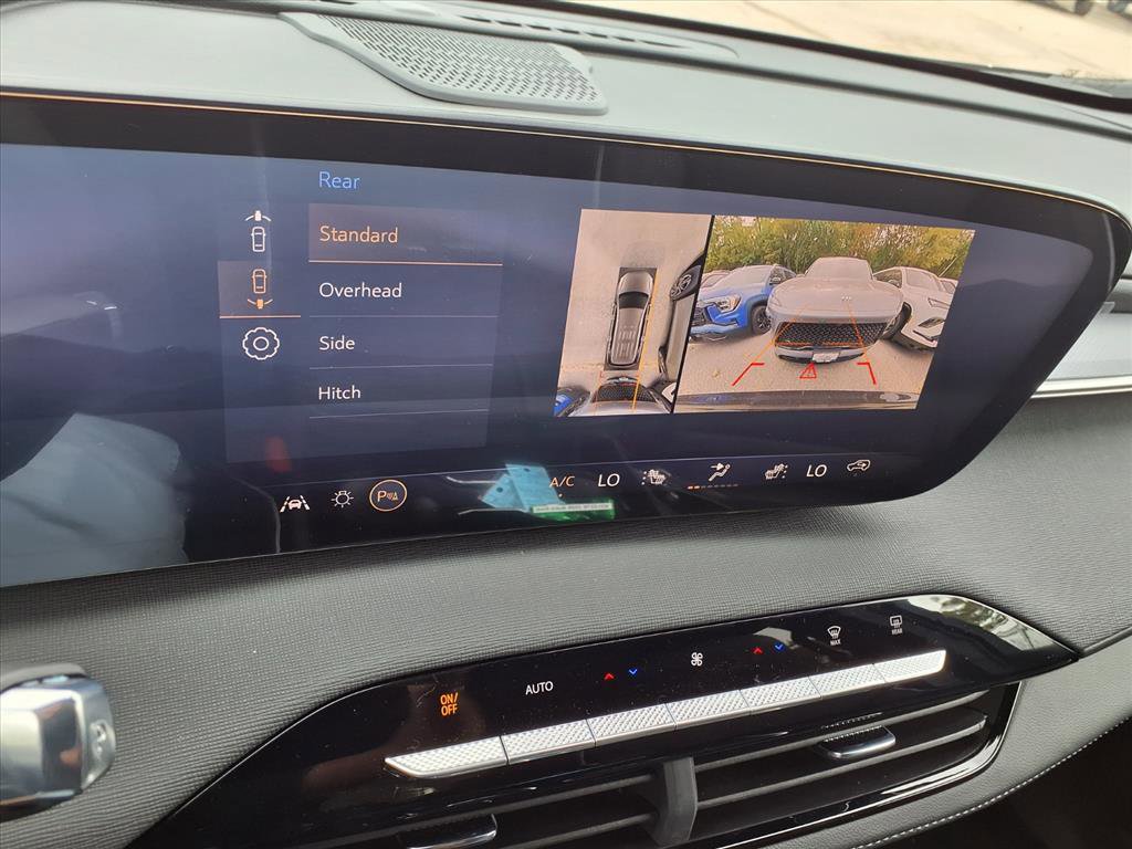 2026 Buick Enclave Sport Touring photo 3