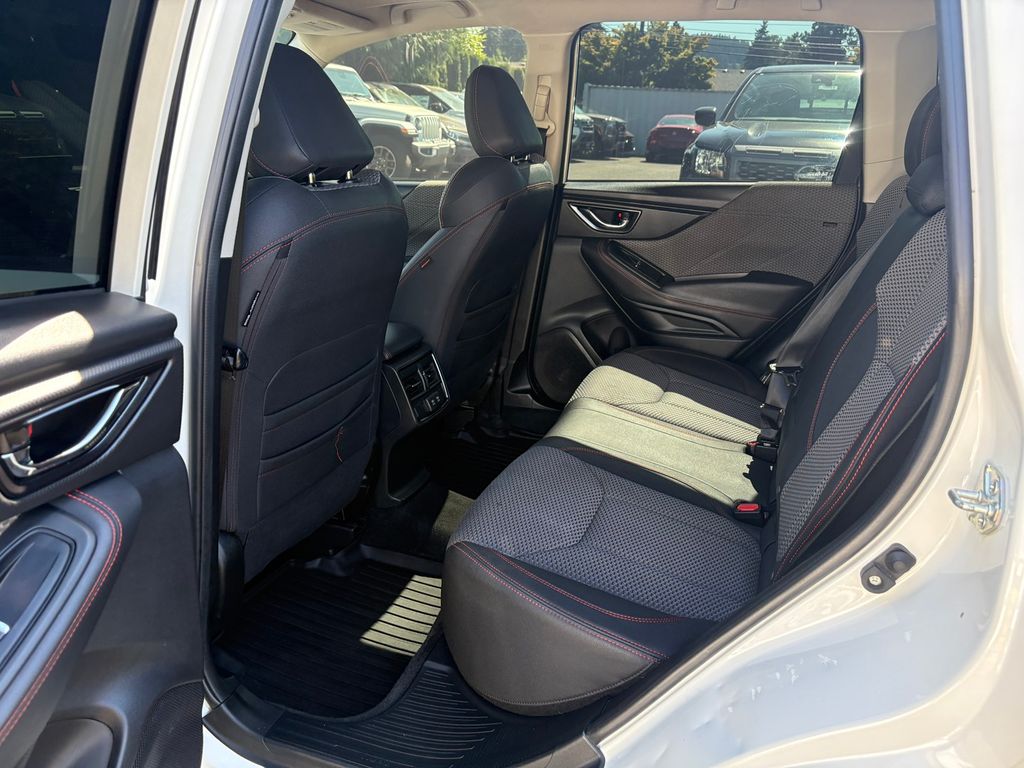2022 Subaru Forester Sport photo 25