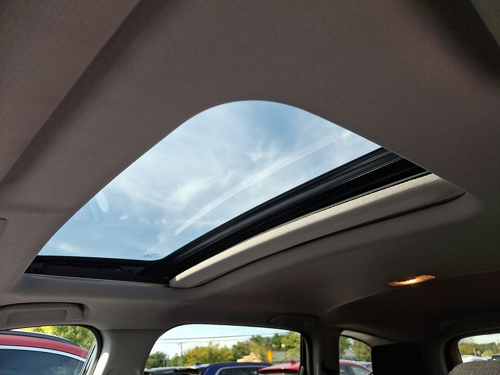 2020 Honda CR-V EX photo 11