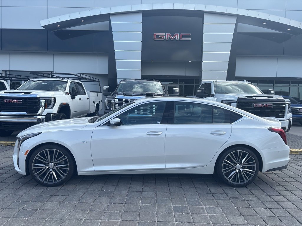 2025 Cadillac CT5