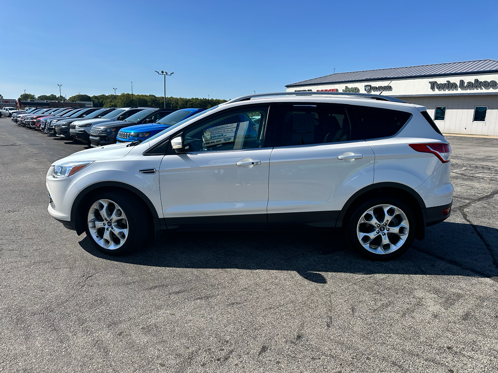2014 Ford Escape Titanium photo 2