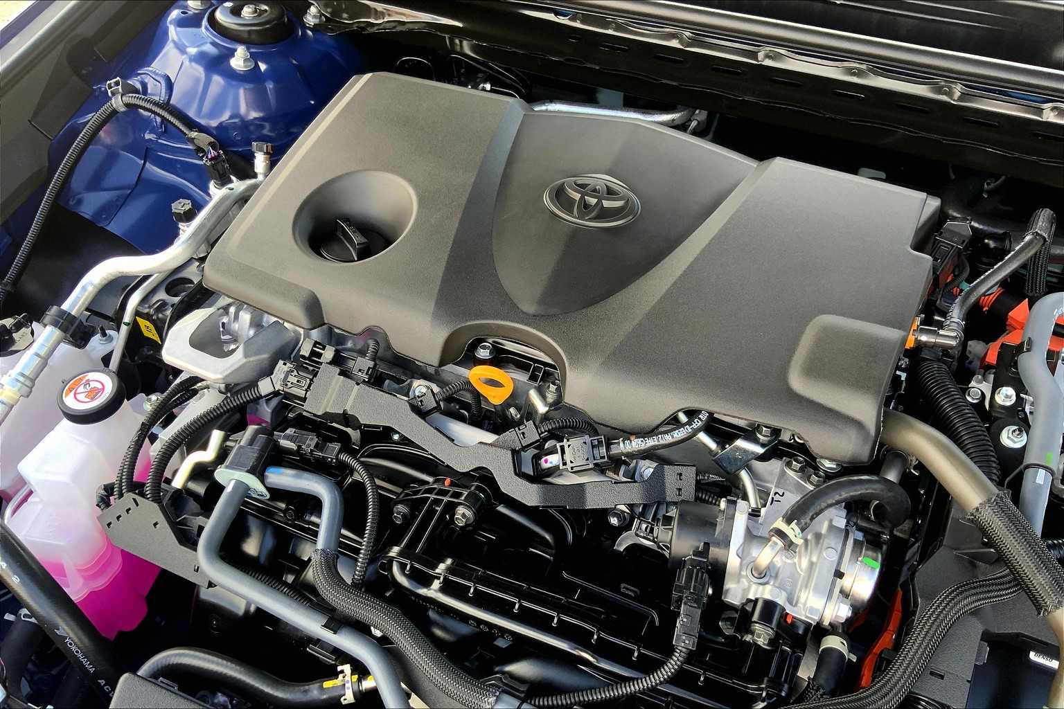 2025 Toyota Camry LE photo 28