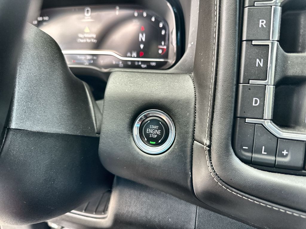 2023 Gmc Yukon XL Denali Ultimate photo 11