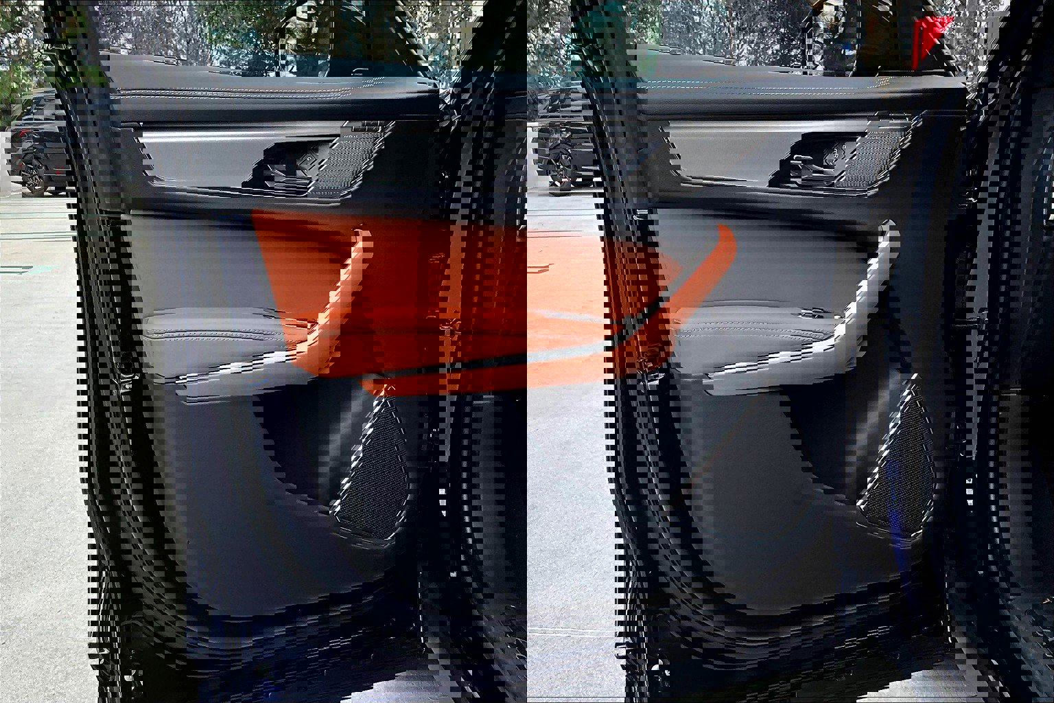 2025 Jaguar F-PACE P250 R-Dynamic S photo 23