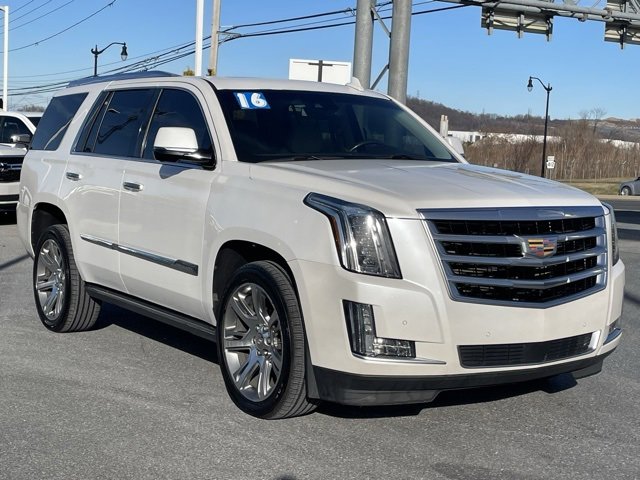 2016 Cadillac Escalade Premium's photo