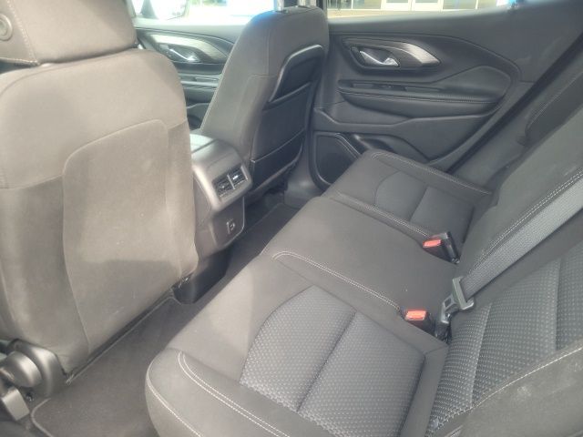 2024 Gmc Terrain SLE photo 11