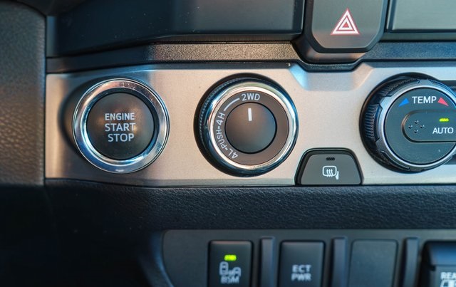 2023 Toyota Tacoma SR5 photo 20