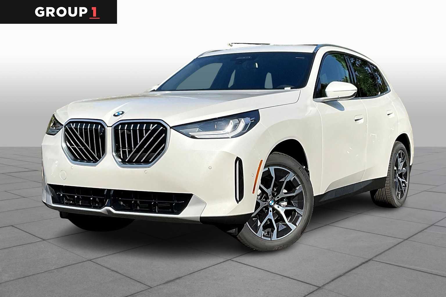 2026 BMW X3 30's photo