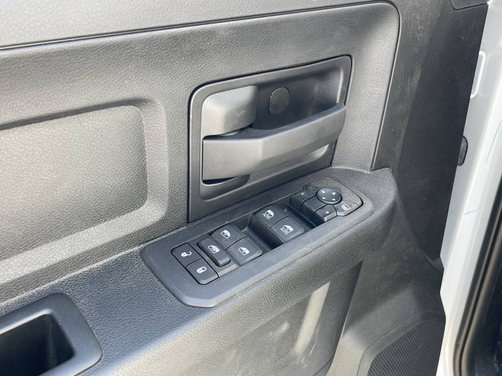 2026 Ram 3500 Tradesman photo 9