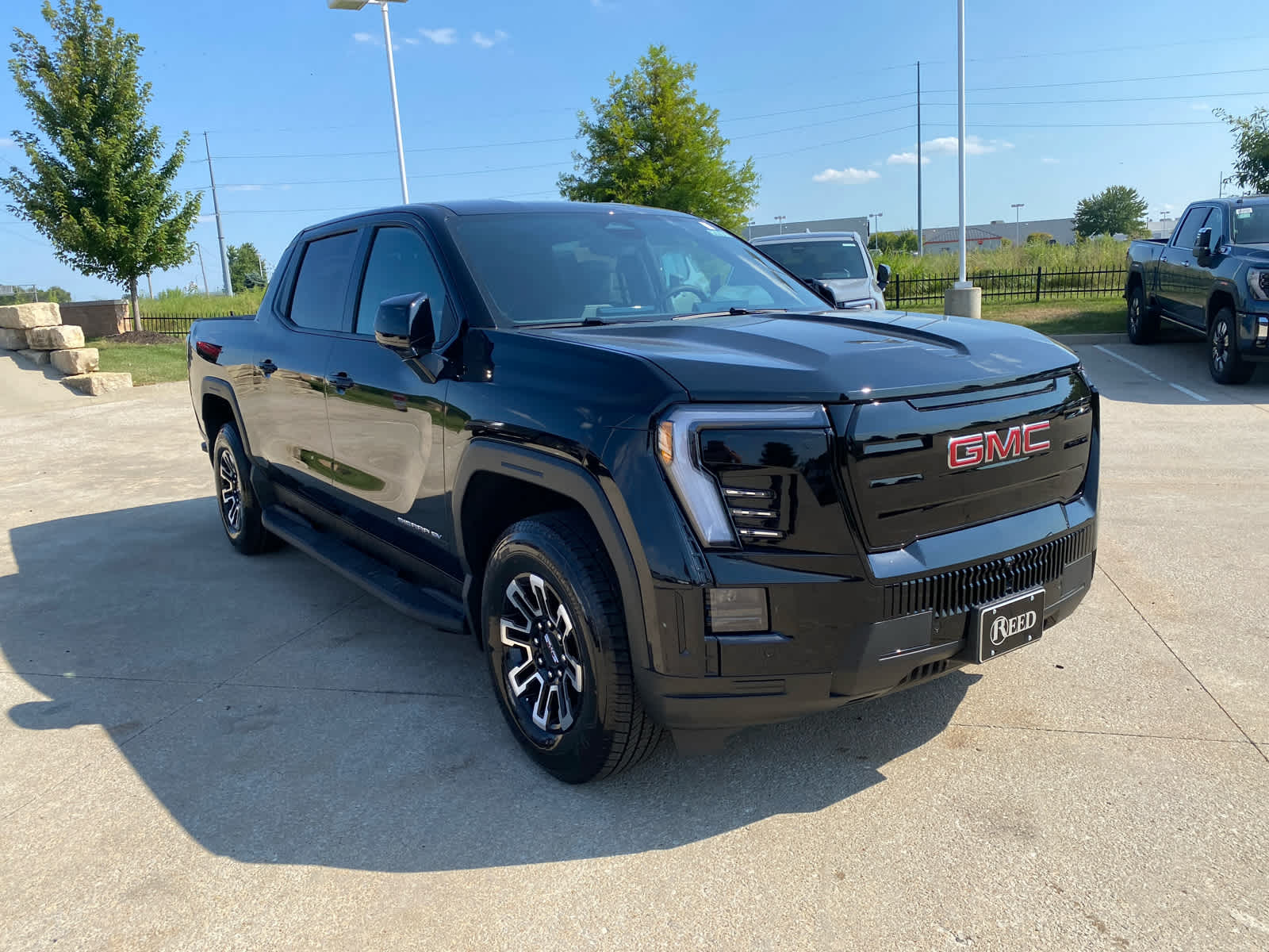 2026 Gmc Sierra Elevation photo 4