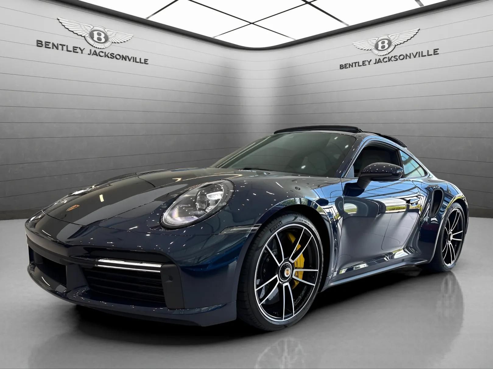 2021 Porsche 911 Turbo S photo 7