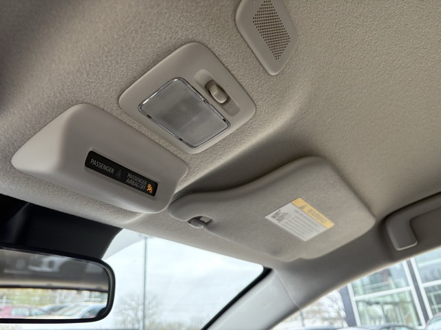 2024 Mitsubishi Mirage ES photo 4