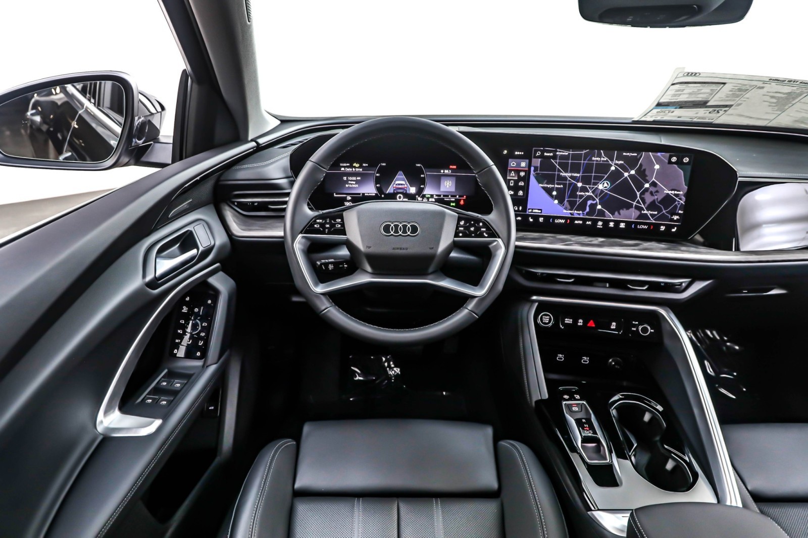 2025 Audi Q5 Sportback Premium Plus TFSI photo 4