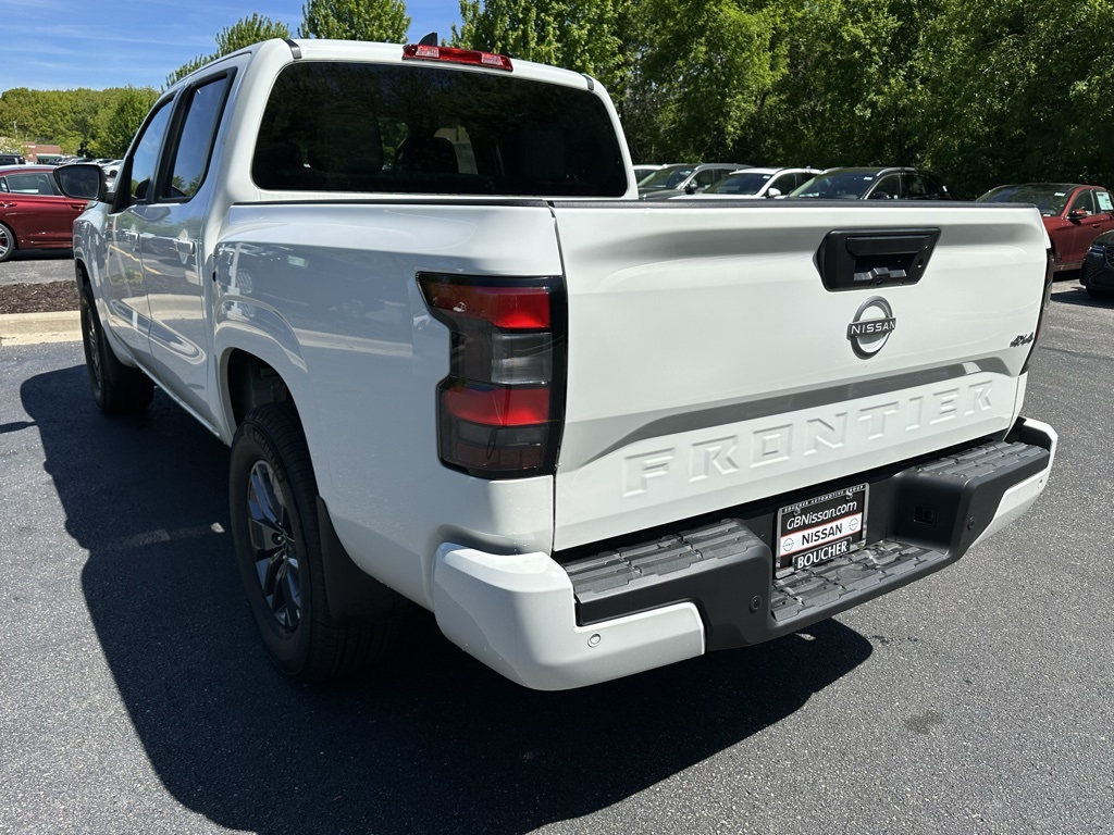 2025 Nissan Frontier Crew Cab SV photo 6