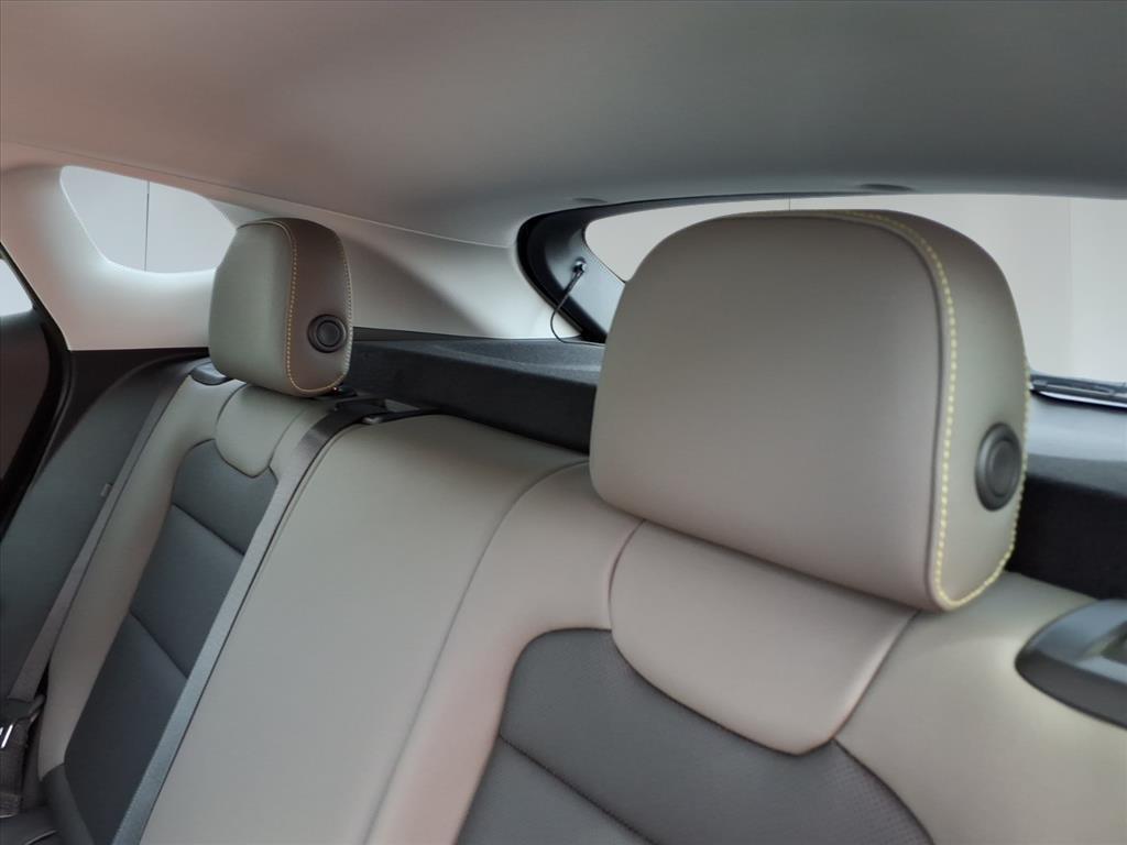 2026 Chevrolet Trax ACTIV photo 7