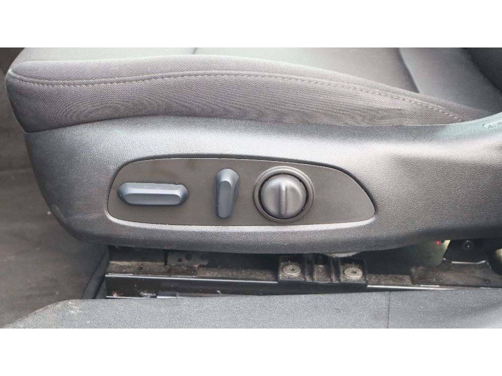 2023 Chevrolet Malibu 1LT photo 12
