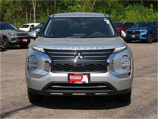 Certified 2024 Mitsubishi Outlander ES with VIN JA4J4UA82RZ058215 for sale in White Bear Lake, Minnesota
