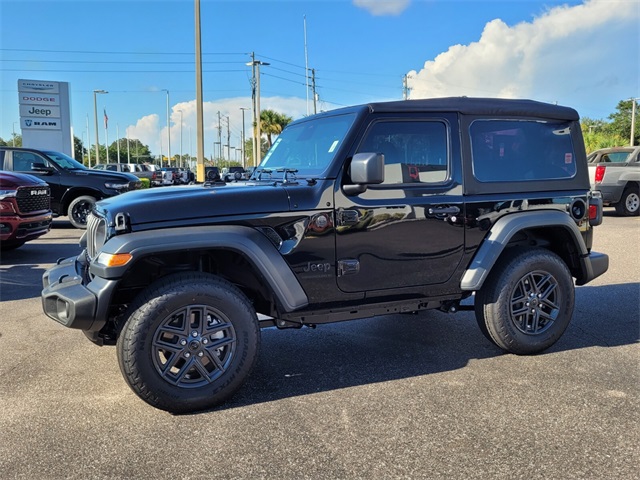 2025 Jeep Wrangler Sport S photo 3