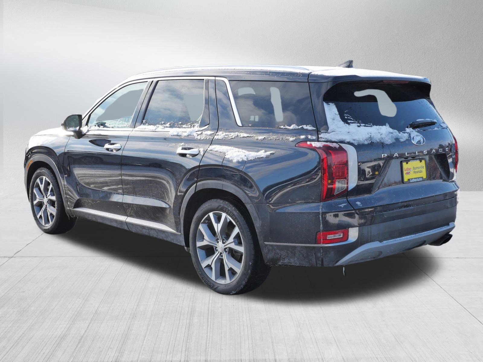 2020 Hyundai Palisade SEL photo 3