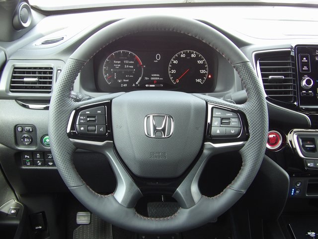 2026 Honda Ridgeline Black Edition photo 20