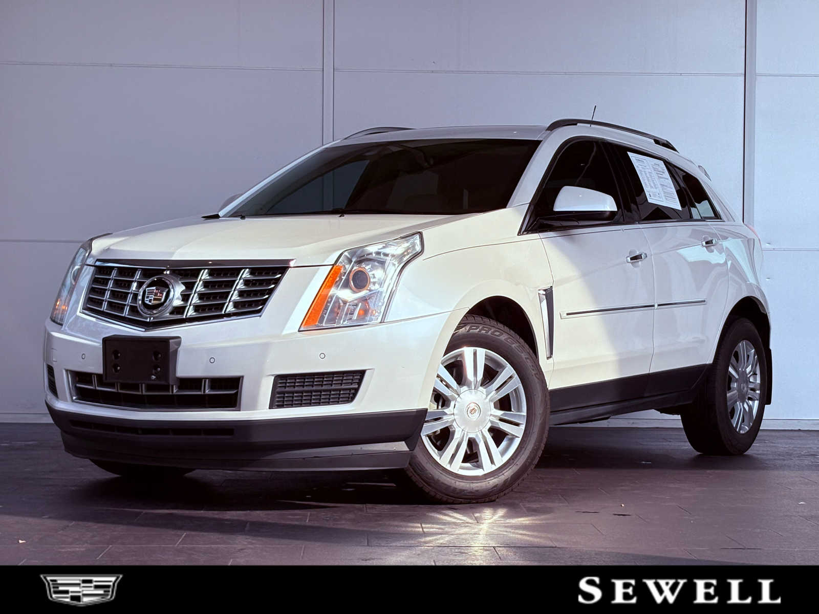2016 Cadillac SRX Luxury Collection's photo