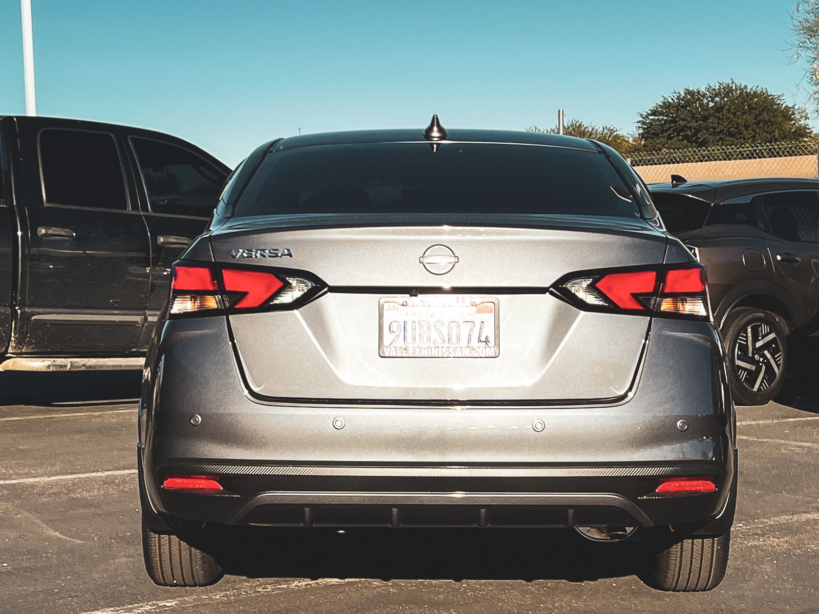 2025 Nissan Versa 1.6 SV photo 4