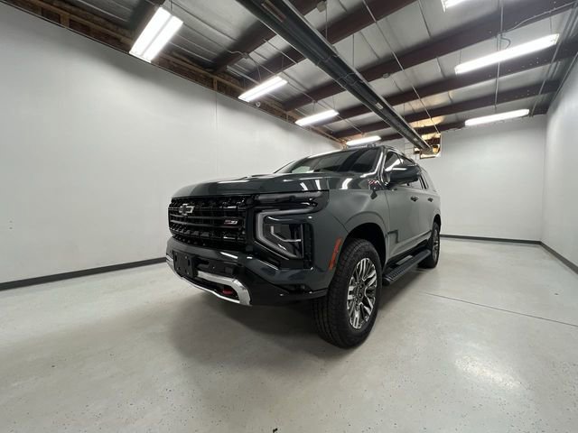2025 Chevrolet Tahoe Z71 photo 2