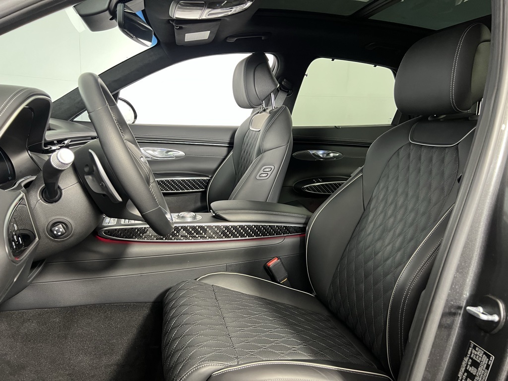 2024 Genesis GV70 3.5T Sport Advanced photo 19