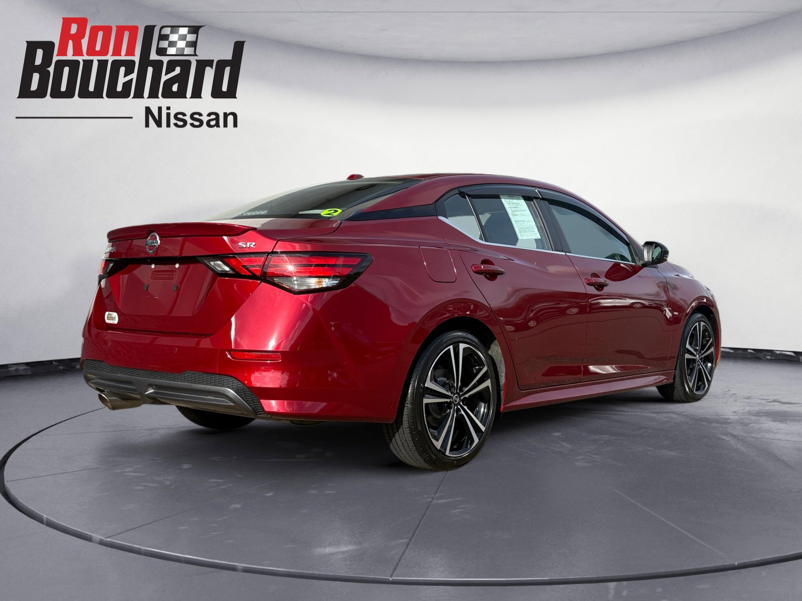 2022 Nissan Sentra SR photo 2