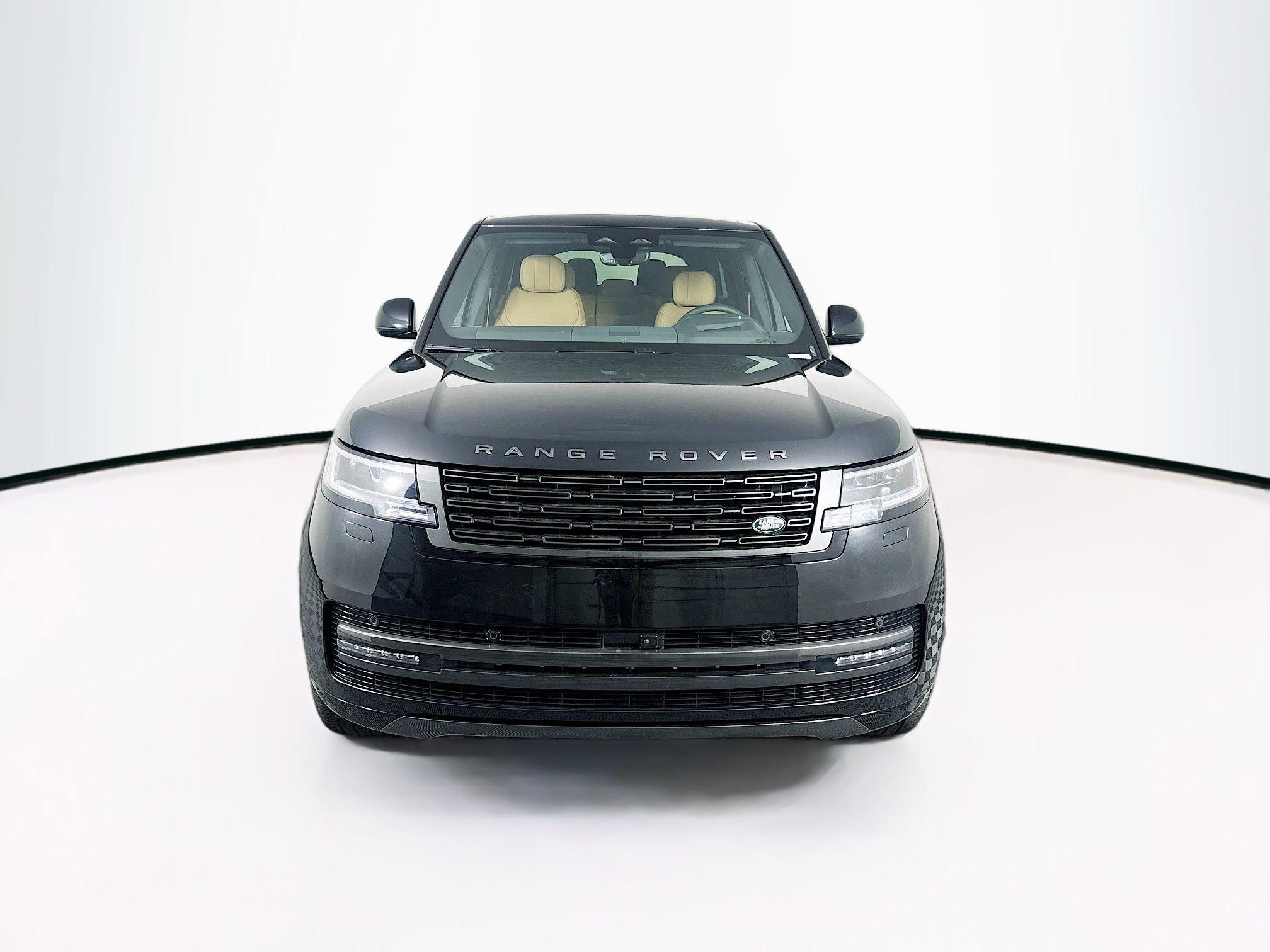 2025 Land Rover Range Rover SE photo 2