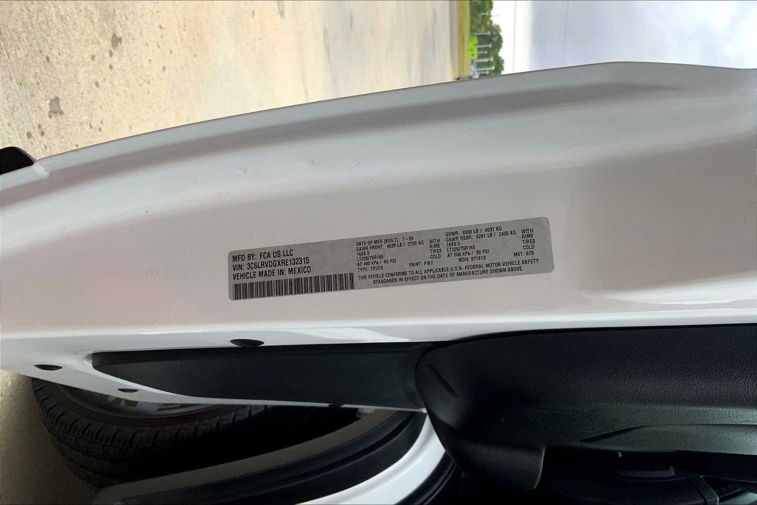 2024 Ram ProMaster 2500 photo 24