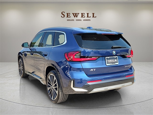 2025 Bmw X1 XDrive28i photo 3