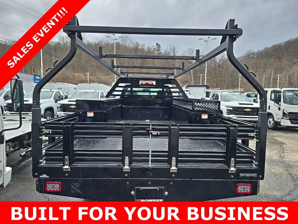 2024 Chevrolet Silverado 5500HD Work Truck photo 3
