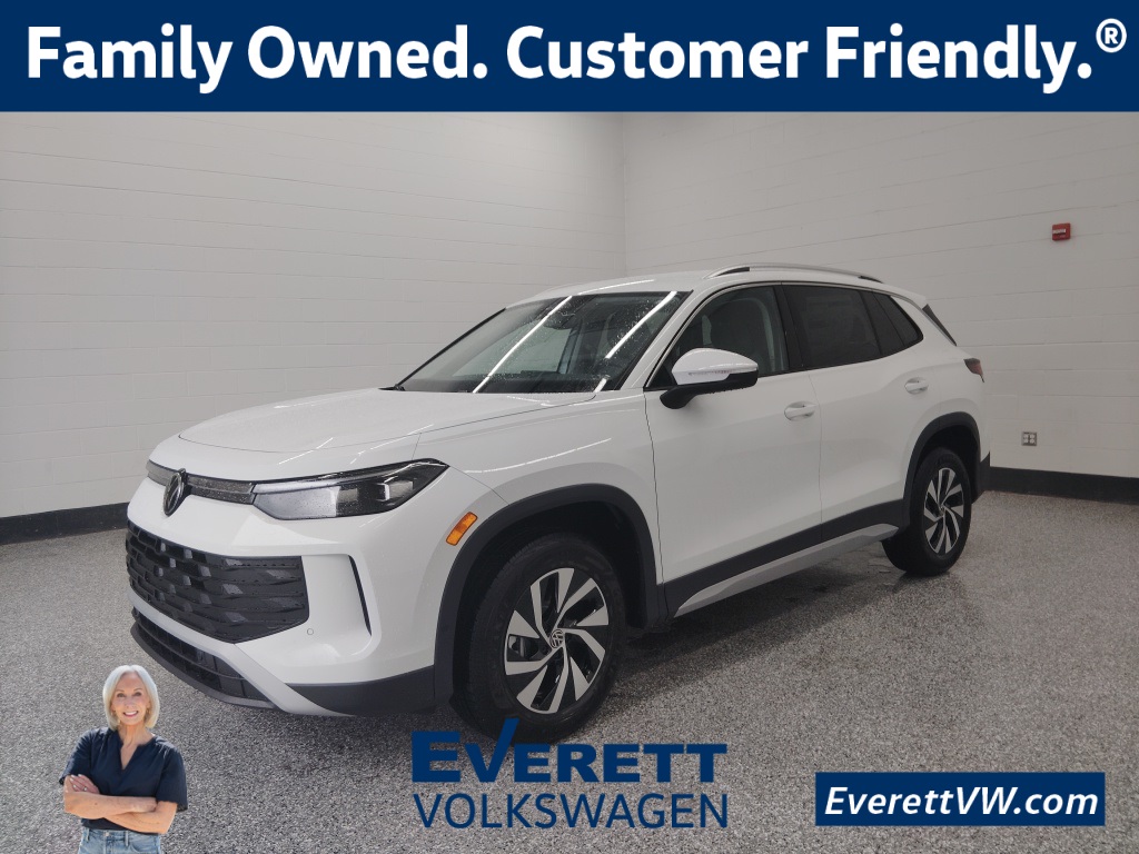 2026 Volkswagen Tiguan S's photo