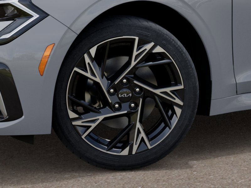 2026 Kia K5 GT-Line photo 9