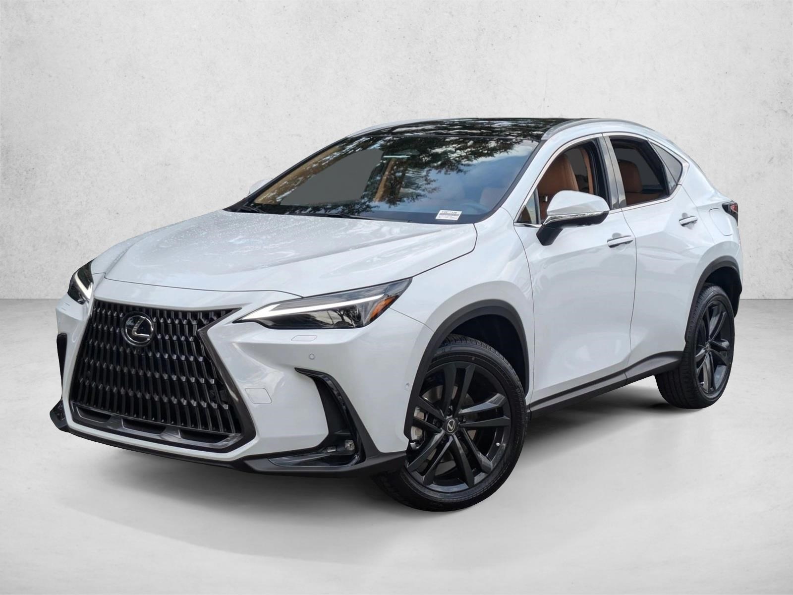 2026 Lexus NX PHEV 450h+'s photo