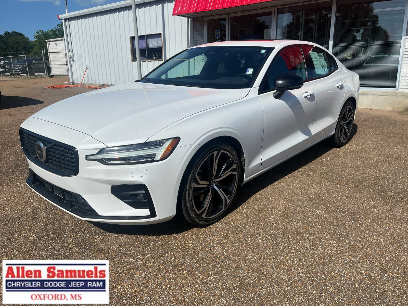 2024 Volvo S60 Core photo 7