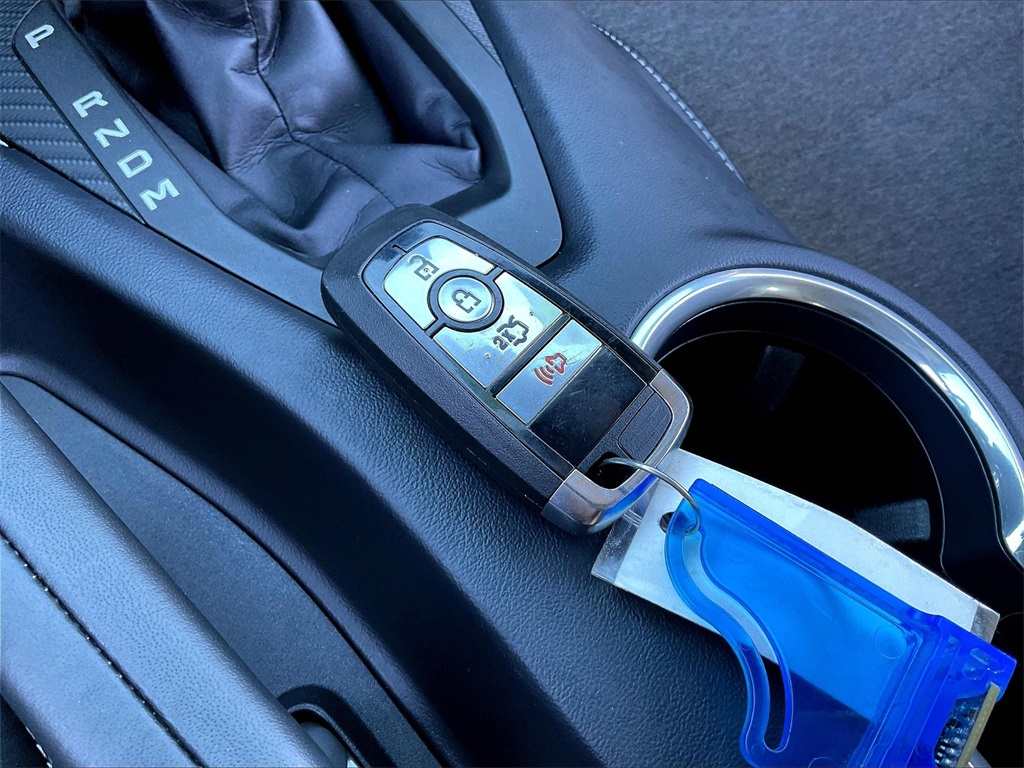 2024 Ford Mustang EcoBoost photo 25