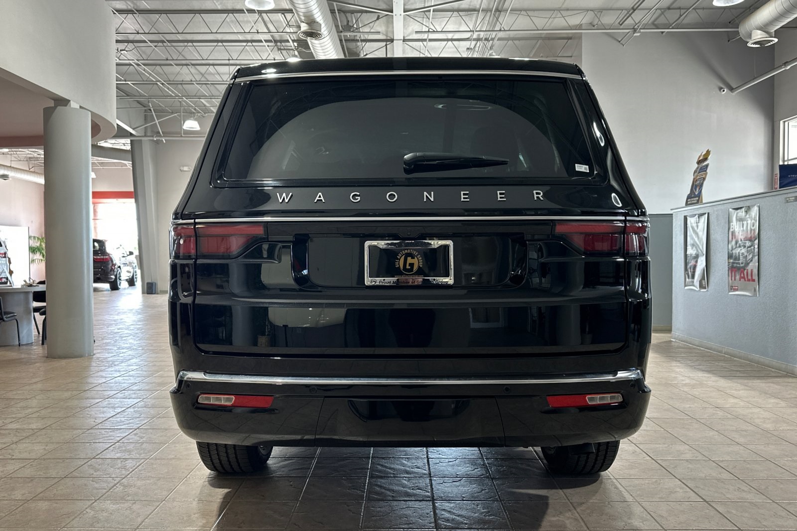2025 Jeep Wagoneer Base photo 5