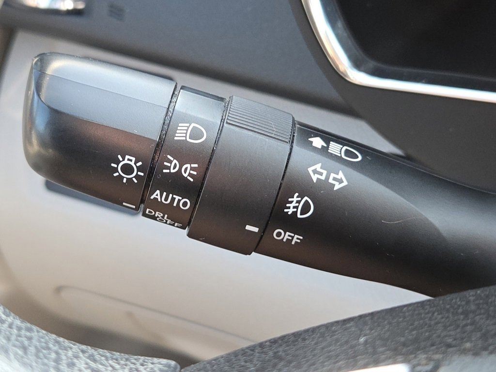 2013 Toyota Highlander Base photo 14