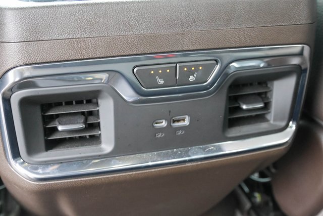 Used 2023 White GMC Denali image 24