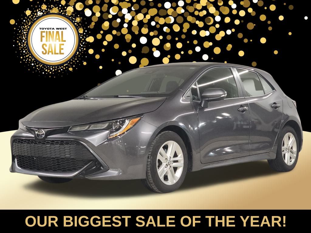 2021 Toyota Corolla Hatchback SE's photo