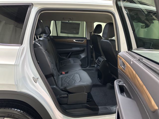 2026 Volkswagen Atlas SE Technology photo 32