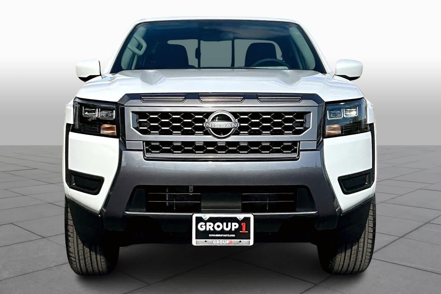 2026 Nissan Frontier SV photo 3