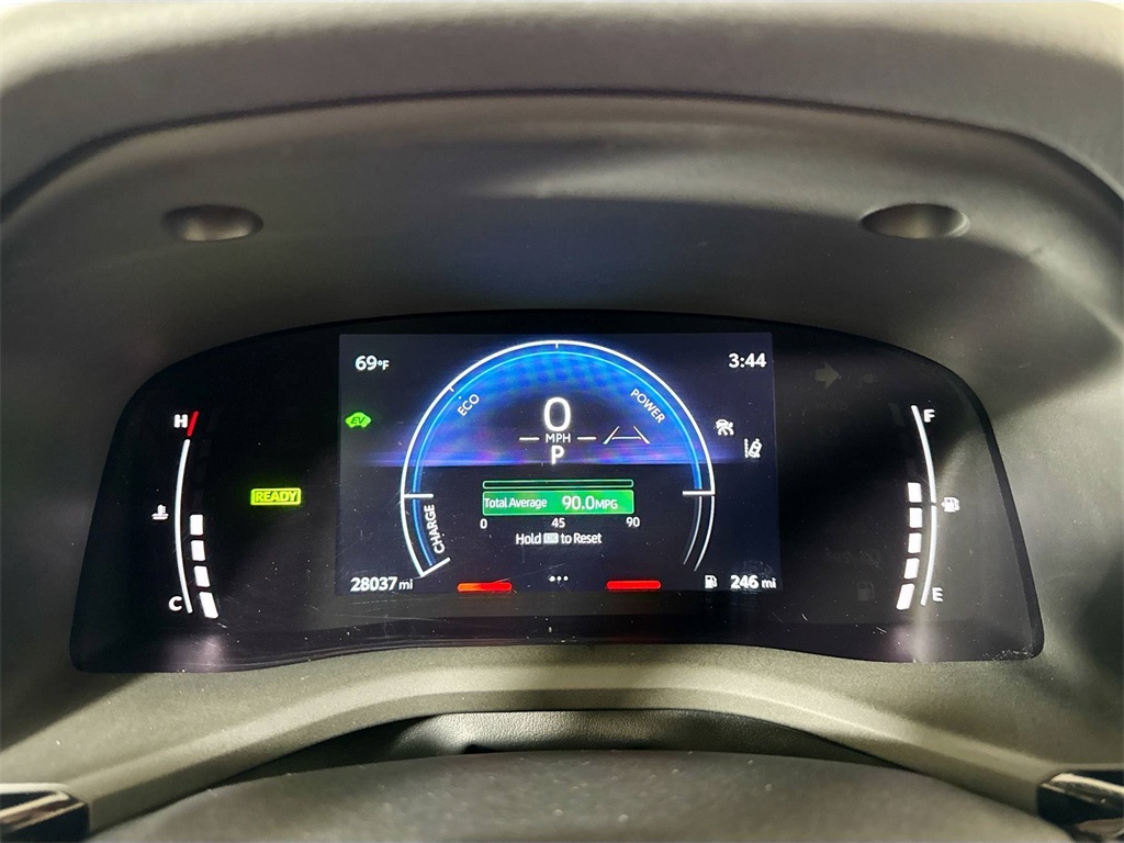 2025 Toyota Camry SE photo 24
