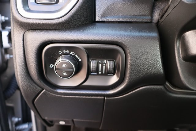 2020 Ram 2500 Laramie photo 15