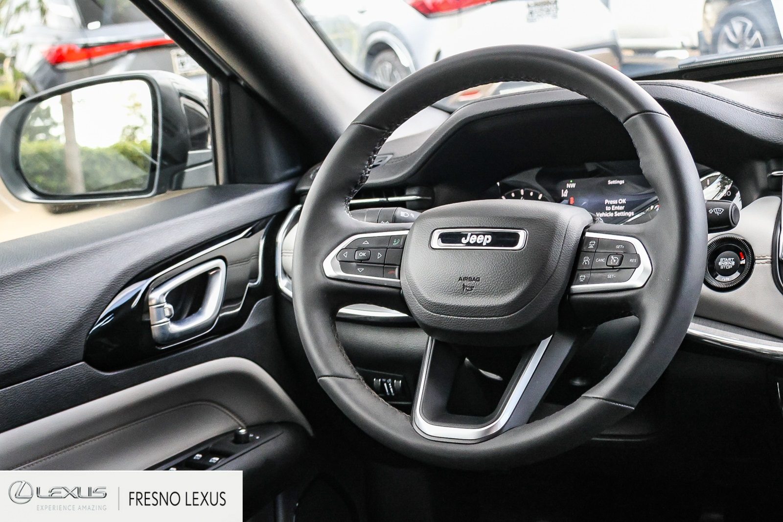 2023 Jeep Compass Limited photo 14
