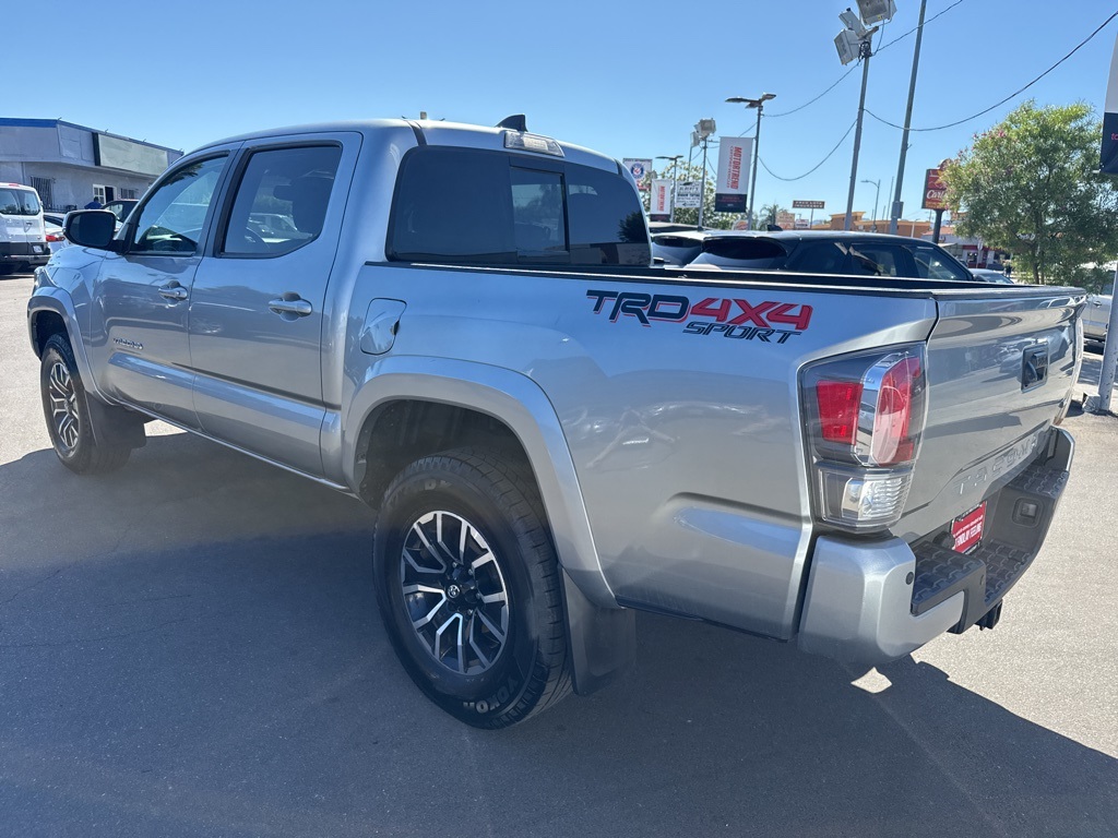 2023 Toyota Tacoma TRD Sport photo 3
