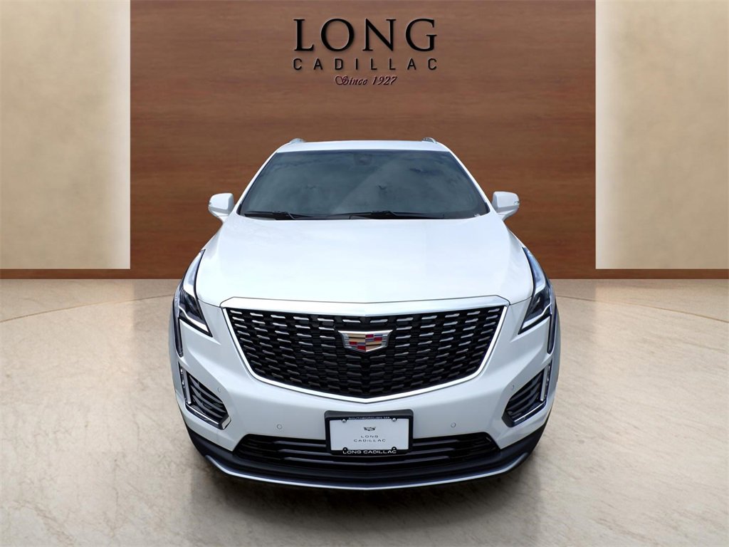 2025 Cadillac XT5 Premium Luxury photo 2