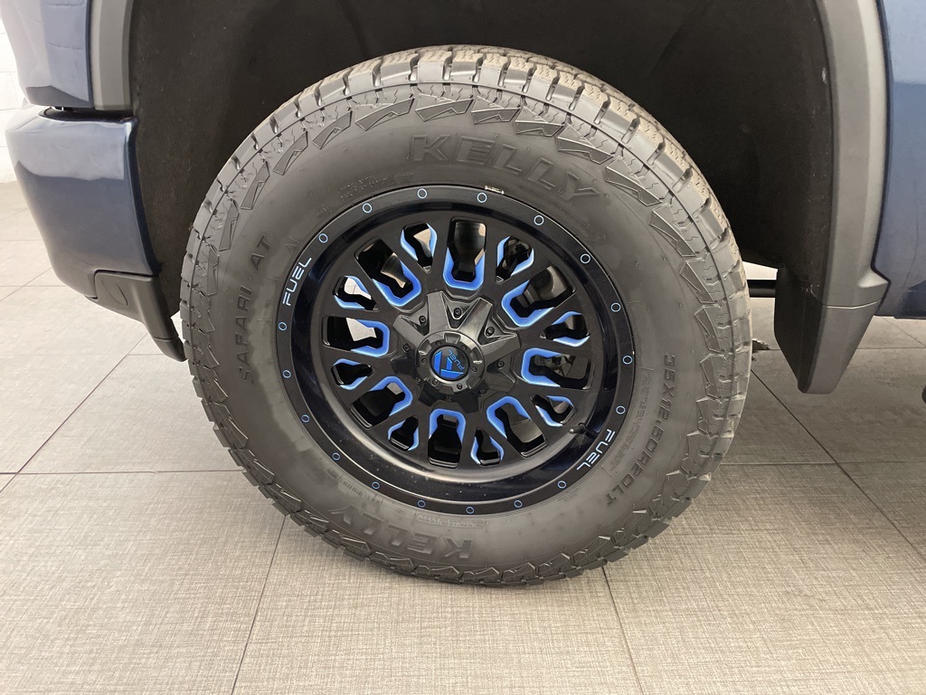 2022 Chevrolet Silverado 3500HD High Country photo 6